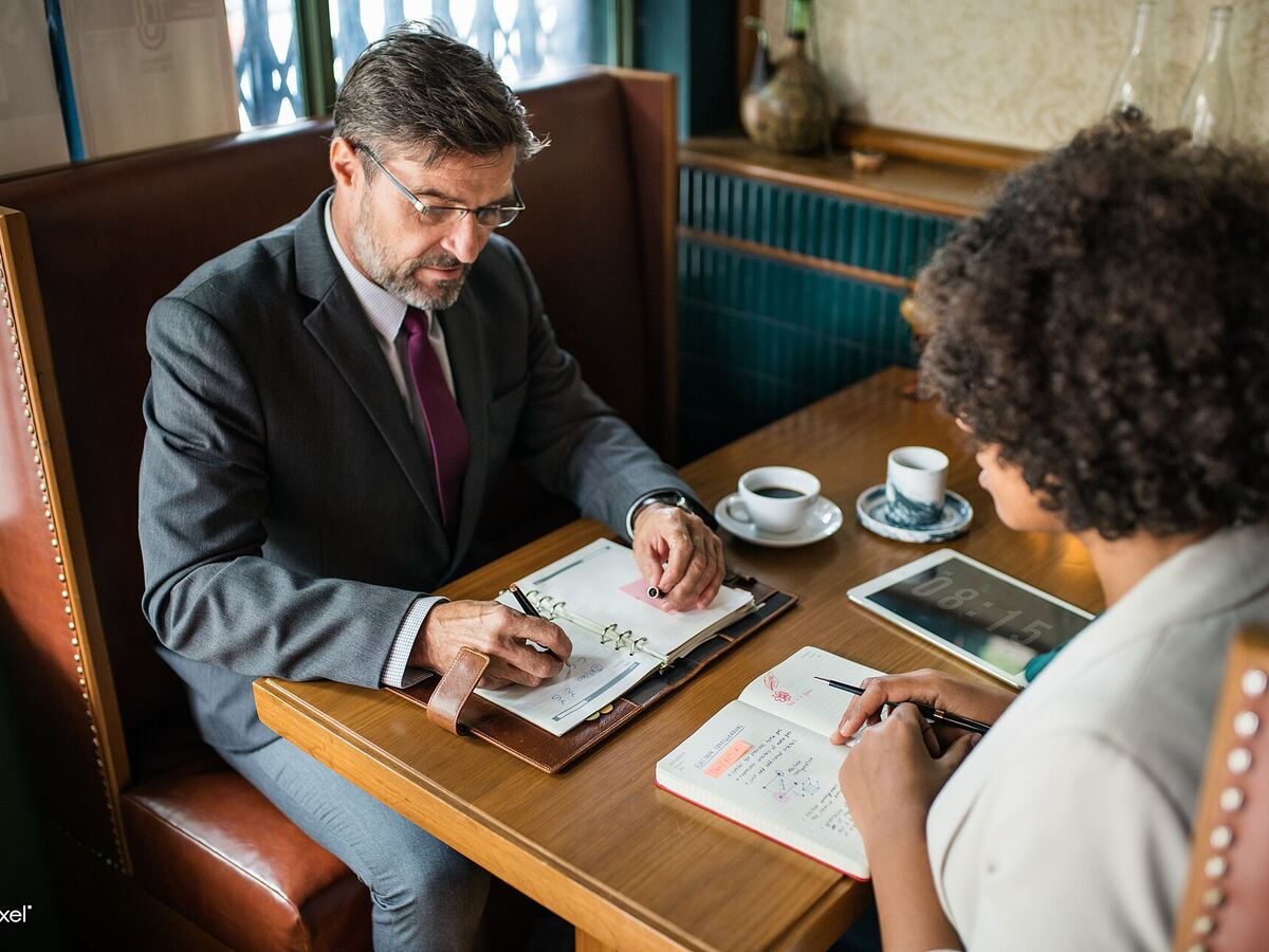 Investor Memorandum Drafting, illustrative photo